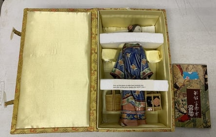 Chinese porcelain figurine and Japanese item