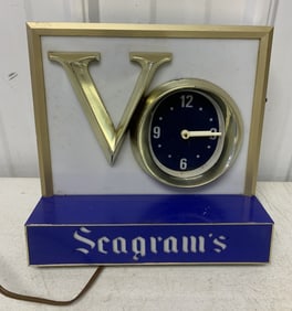 Seagram's VO lighted clock