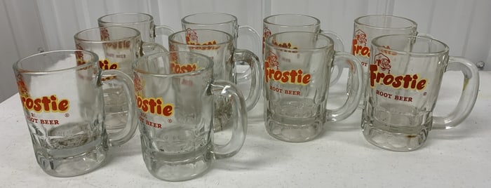 10 Frostie Root Beer mugs