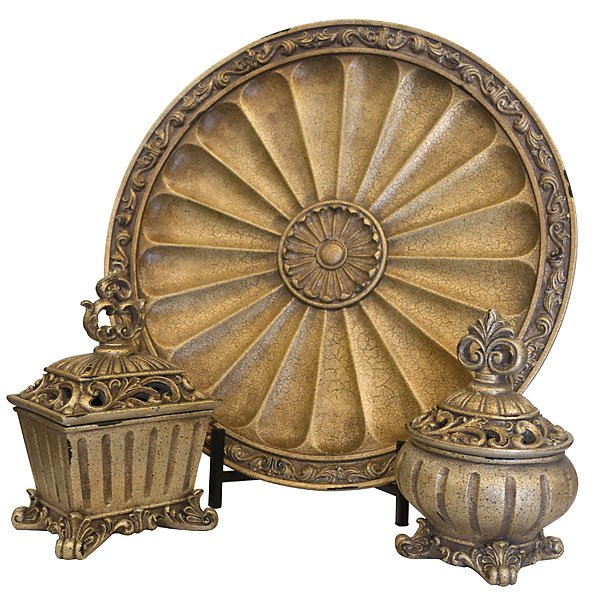 Silver Deco Charger & Box Set of 3: Great Value! Silver Deco Charger on stand and box set all for your one purchase price! CHARGER - 17.25W X 6D X 17.5H RECTANGULAR BOX - 6L X 4.5D X 9H OVAL BOX - 5.75L X 5D X 7.5H