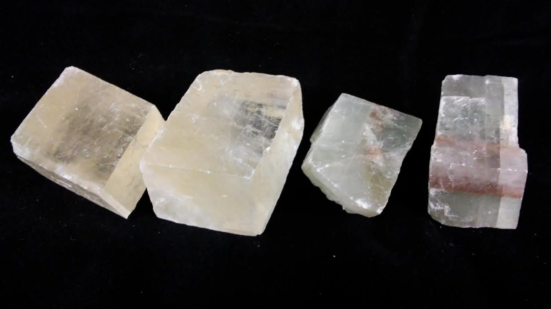 MINERALS GREEN CALCITE ICELANDIC SPAR VIKING SUNSTONE (1 of 1)