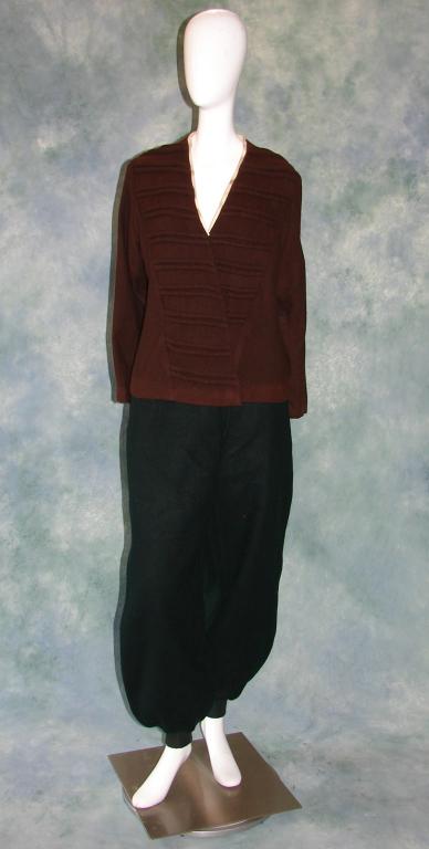 1920s Ladies Green Wool Riding Outfit (1 of 8)