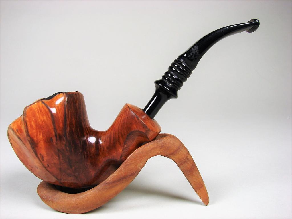 Nording Freehand Estate Pipe: Stampings Nording Made In Denmark, "2". Excellent grain and light/dark blended stain. Original acrylic stem.
