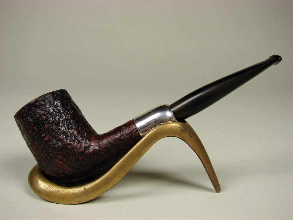 Dunhill's Shell Briar Estate Pipe: Stamped on silver diamond AD, 92, Made In England, Dunhill's Shell Briar, Pat No 110(underscore)70(underscore)8/17, military mount, fishtail stem
