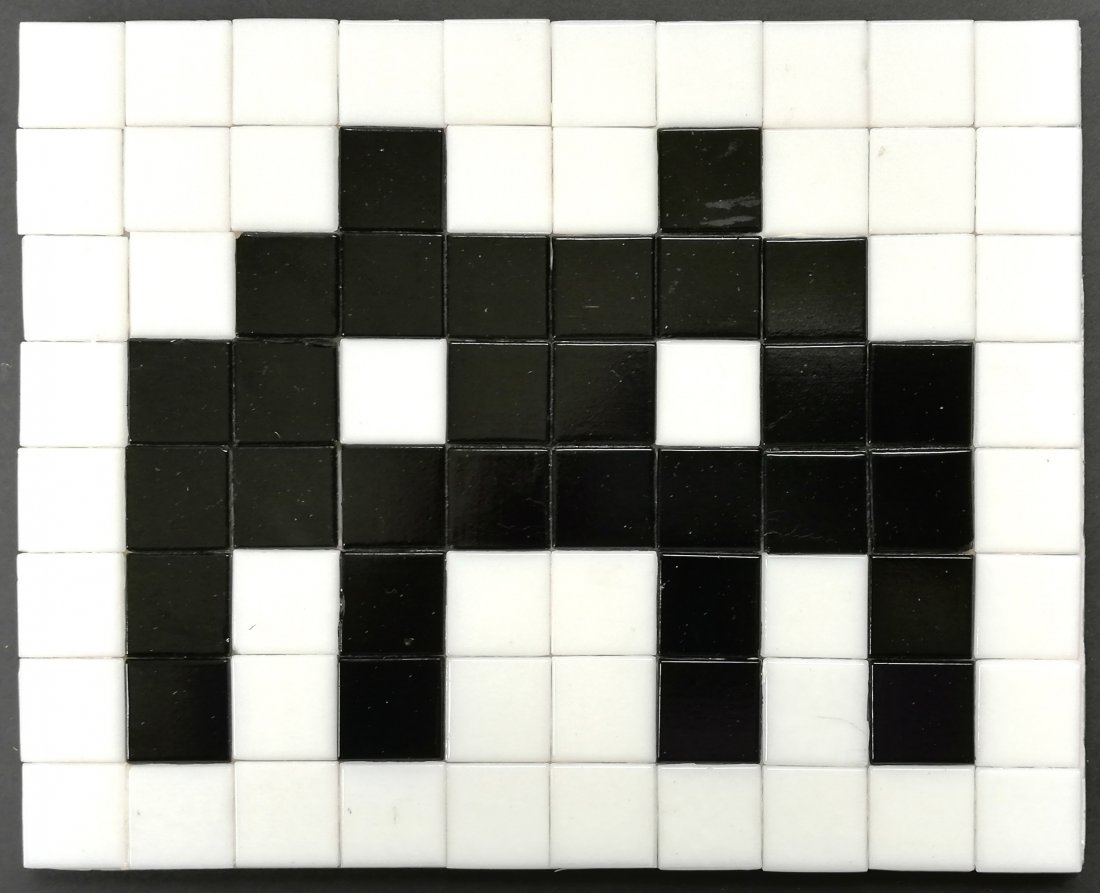 Space invader sculpture (1 of 3)