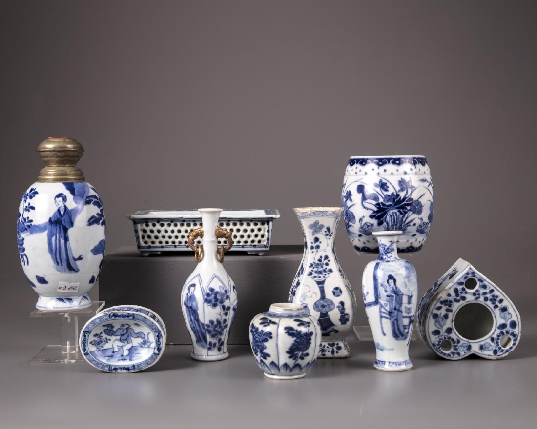 A group of nine Chinese blue and white vases (1 of 3)