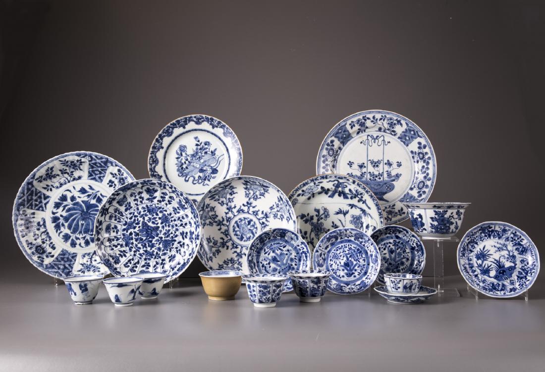 A group of 21 Chinese blue and white cups, saucers and (1 of 3)