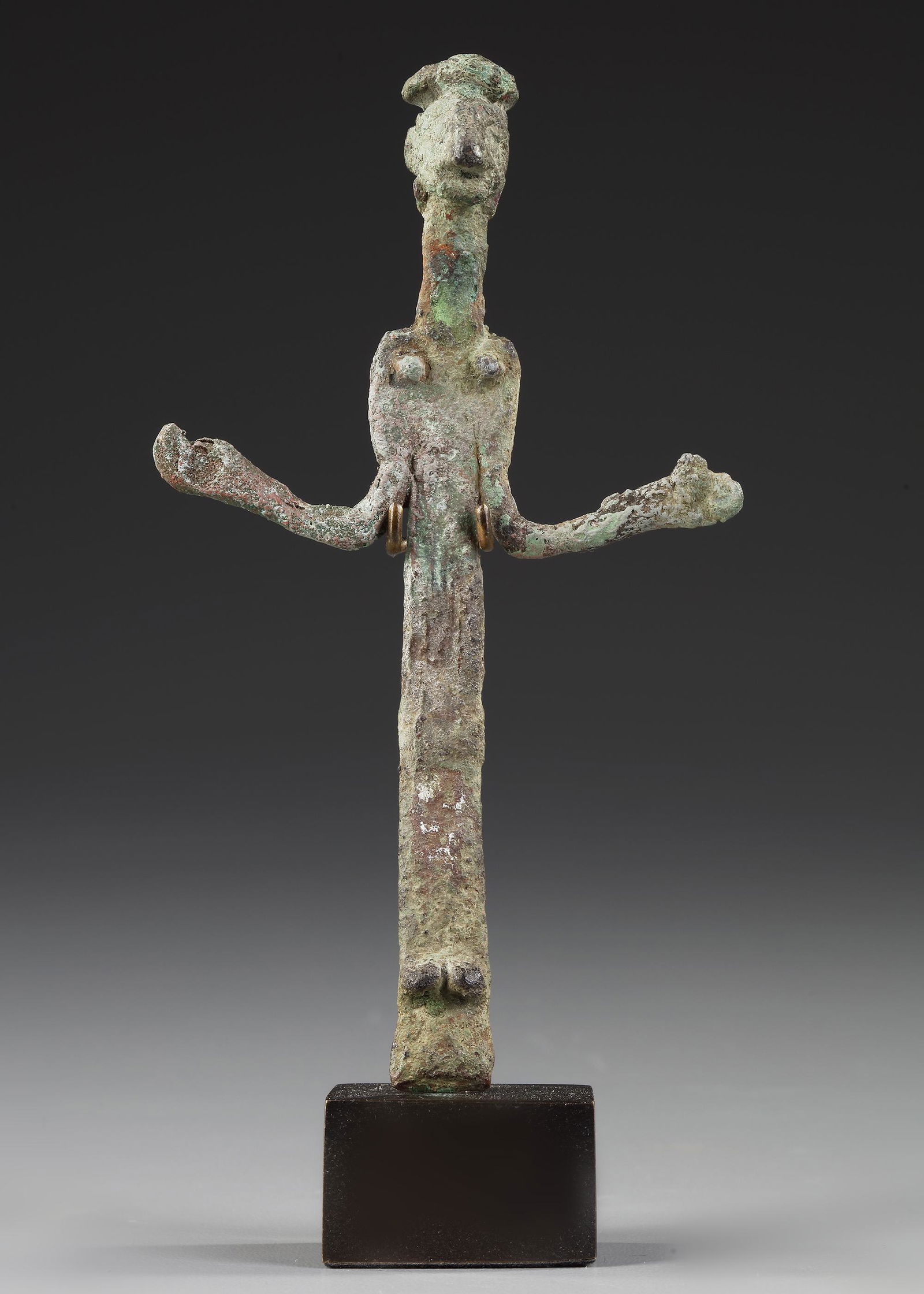 A WESTERN ASIATIC BRONZE FEMALE FIGURE, CIRCA EARLY 2ND CENTURY B.C. (1 of 6)