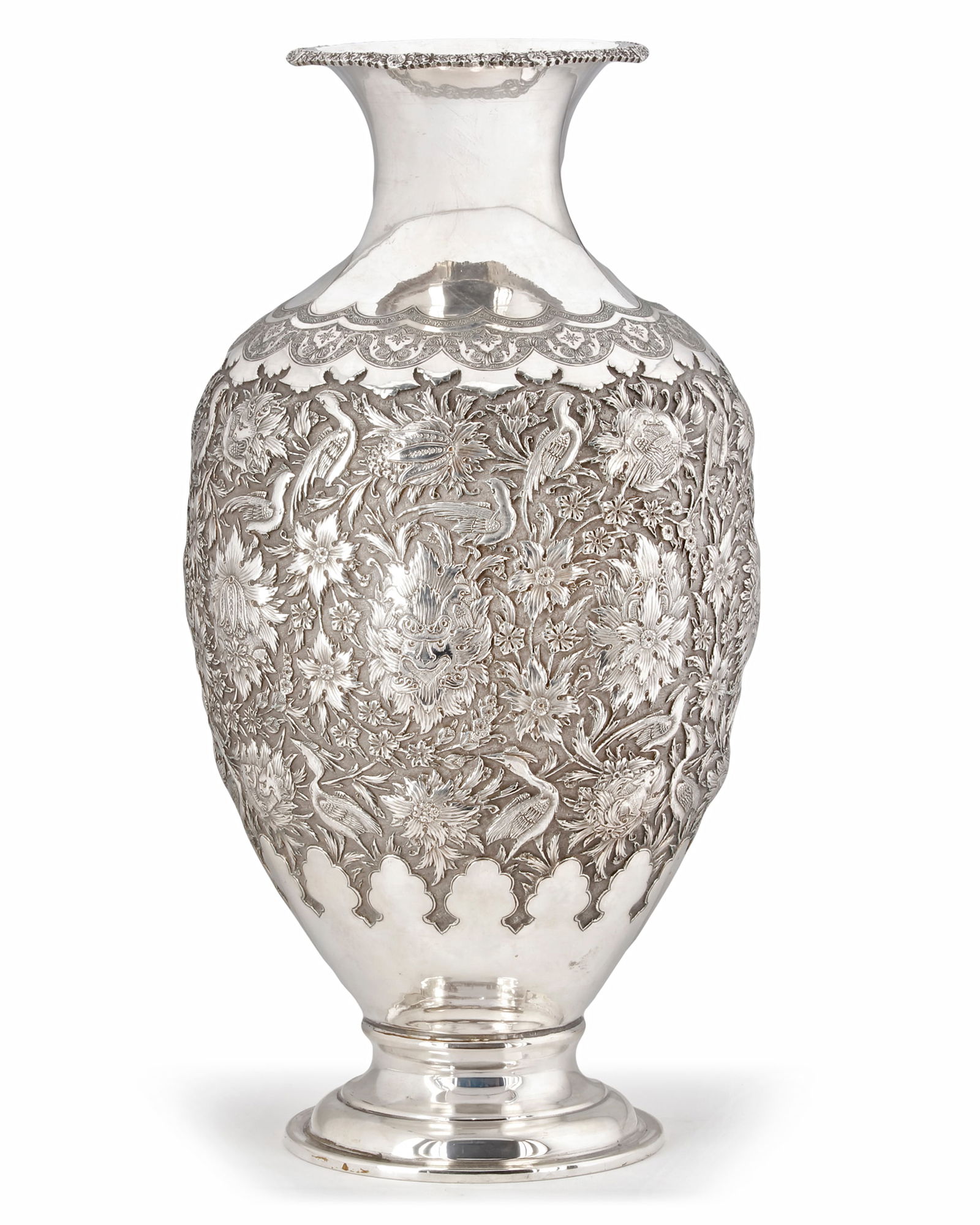 A PERSIAN SILVER VASE, 19TH CENTURY (1 of 4)
