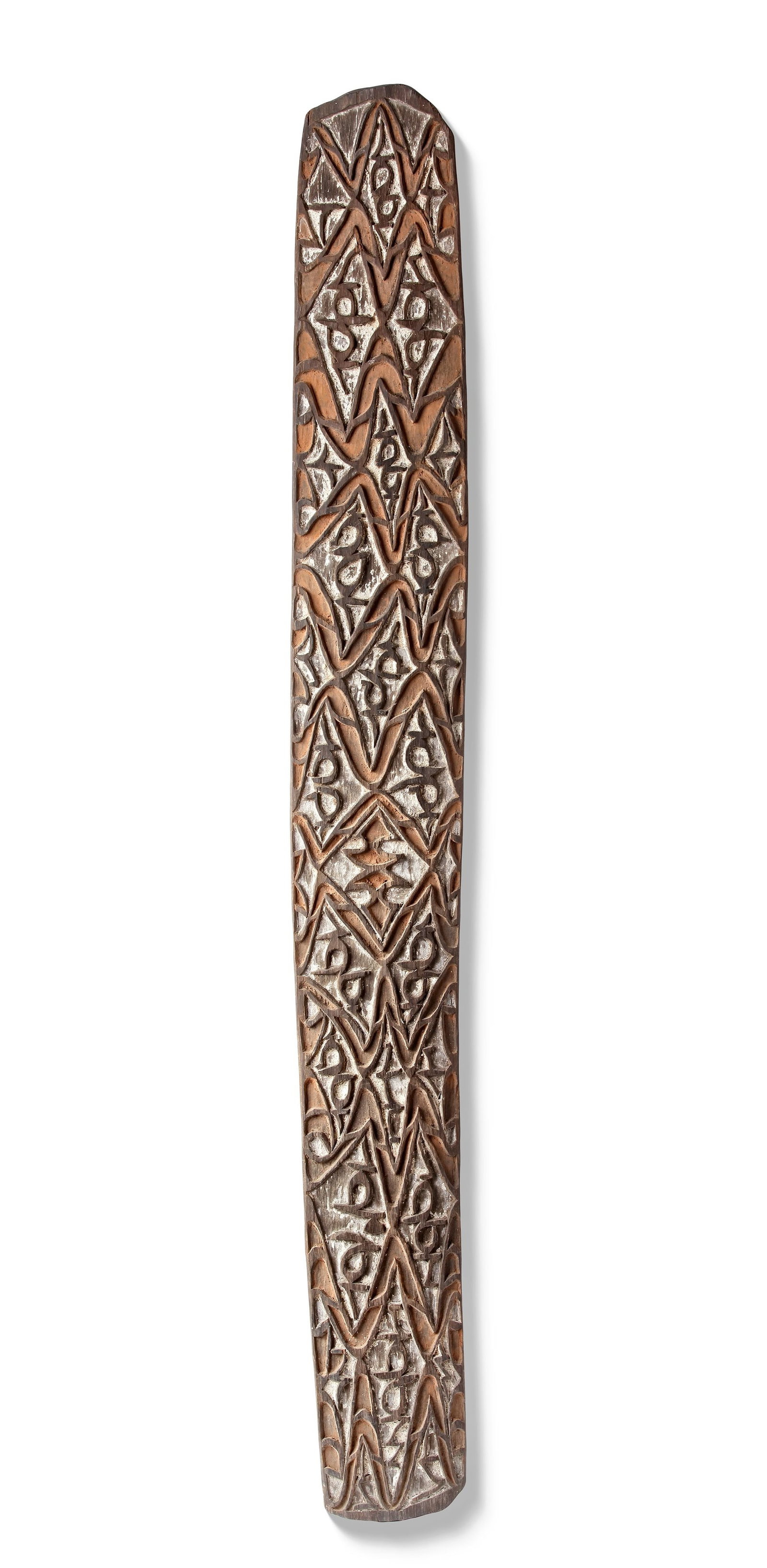 Amat panel in relief with typical motifs. Collected in the 1970’s by Jac Hoogerbrugge.: 108 by 13 cm.