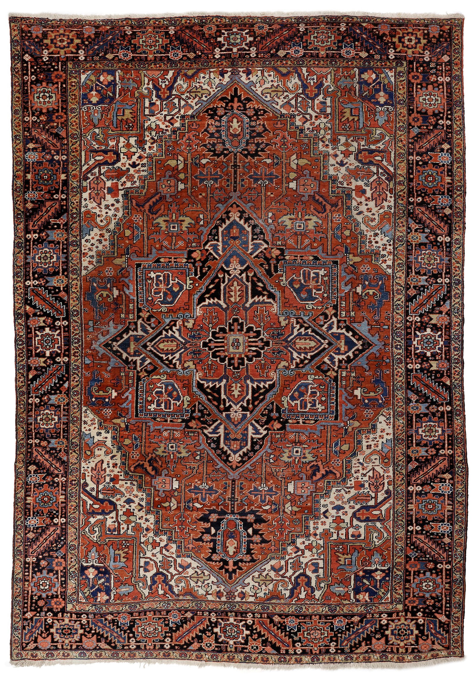 A HERIZ CARPET, 1920: In a good condition. 360 by 249 cm.