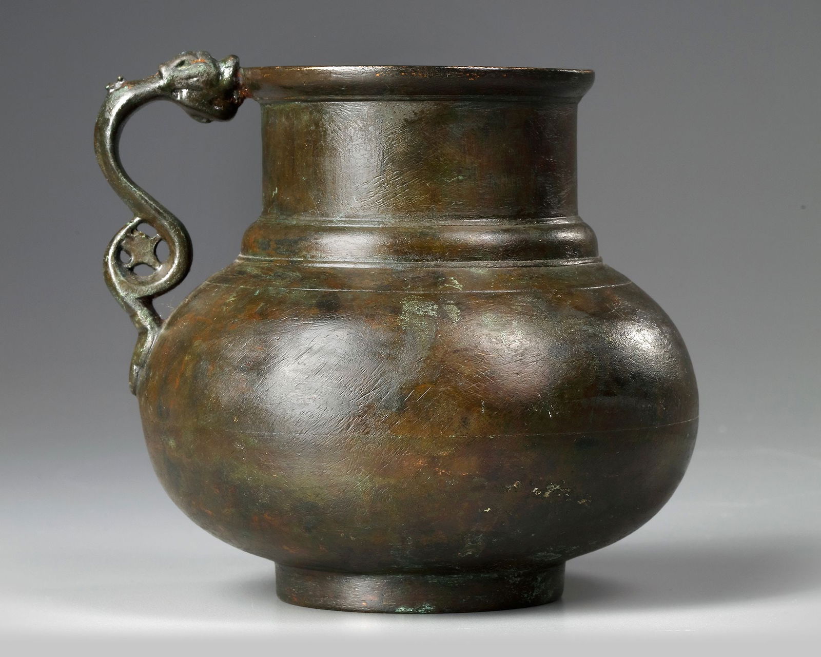 A TIMURID DRAGON-HANDLED JUG, CENTRAL ASIA, LATE 14TH- EARLY 15TH CENTURY (1 of 5)