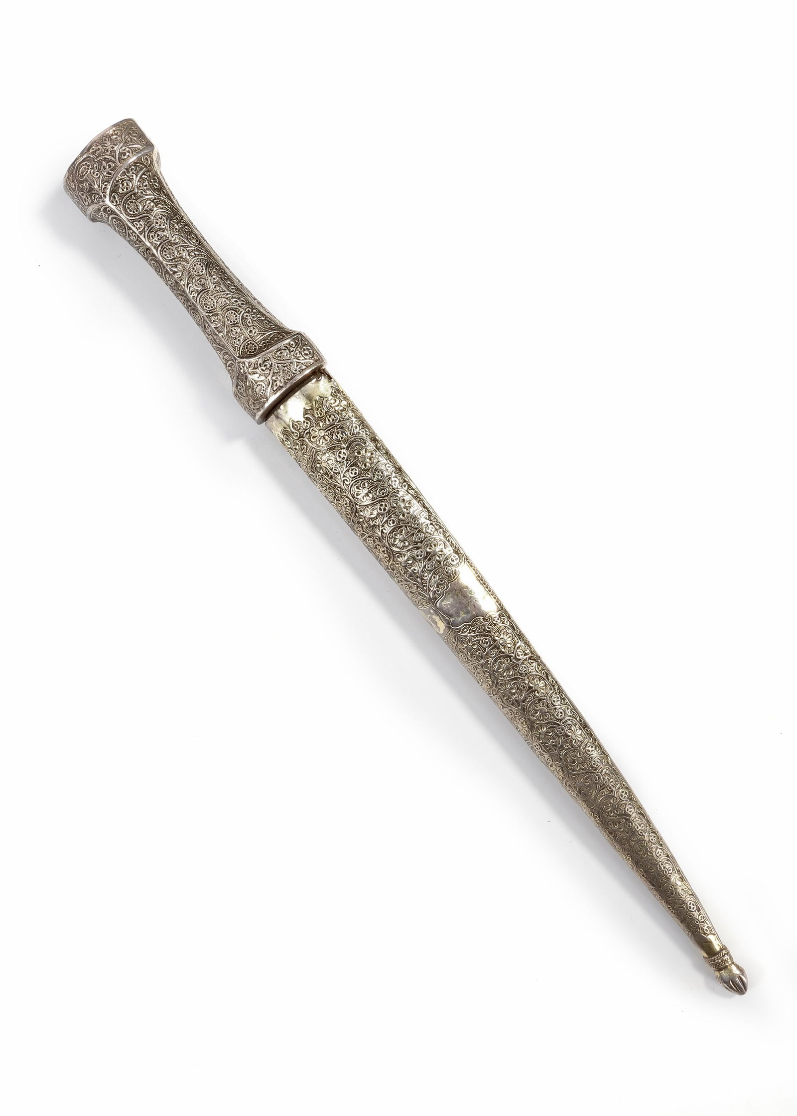 AN OTTOMAN SILVER DAGGER, 19TH CENTURY (1 of 2)