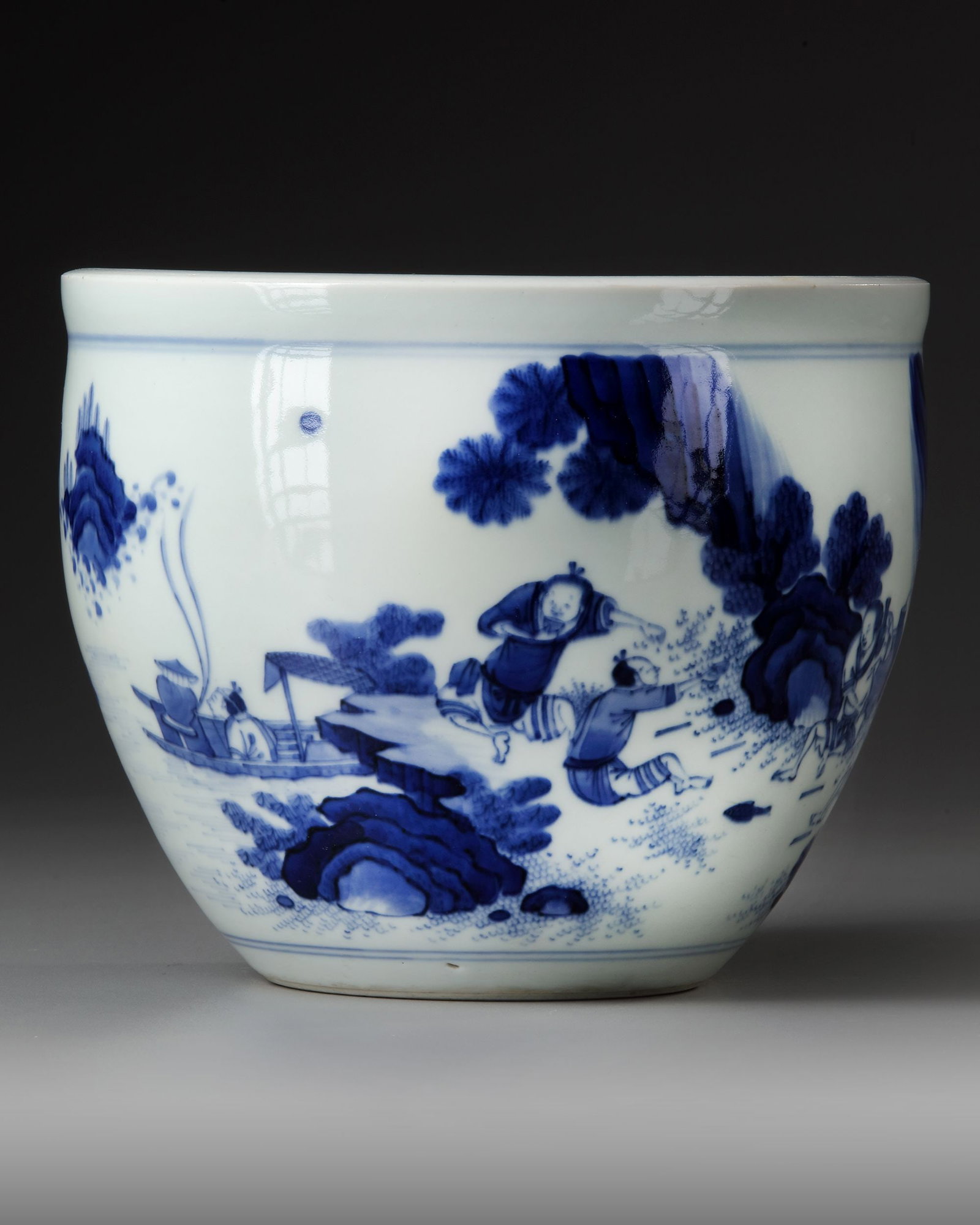 A CHINESE BLUE AND WHITE SCROLL POT, QING DYNASTY (1644â€“1911) (1 of 4)