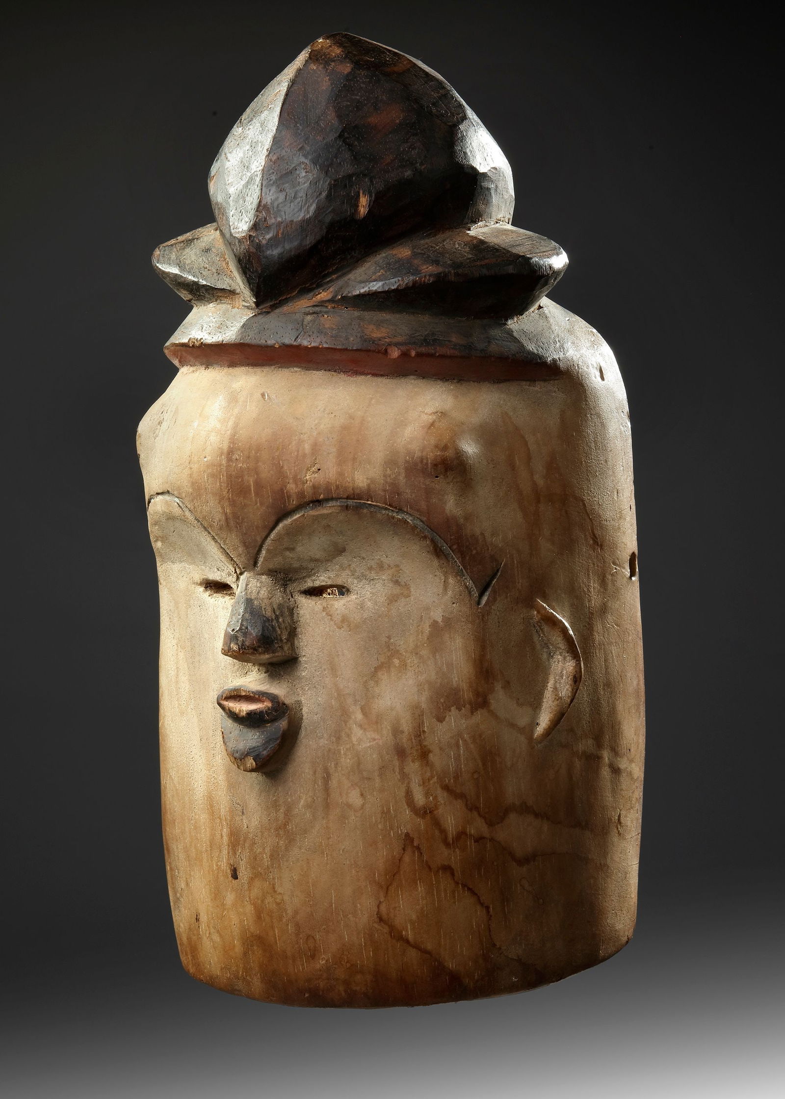 TSOGHO MASK (1 of 1)
