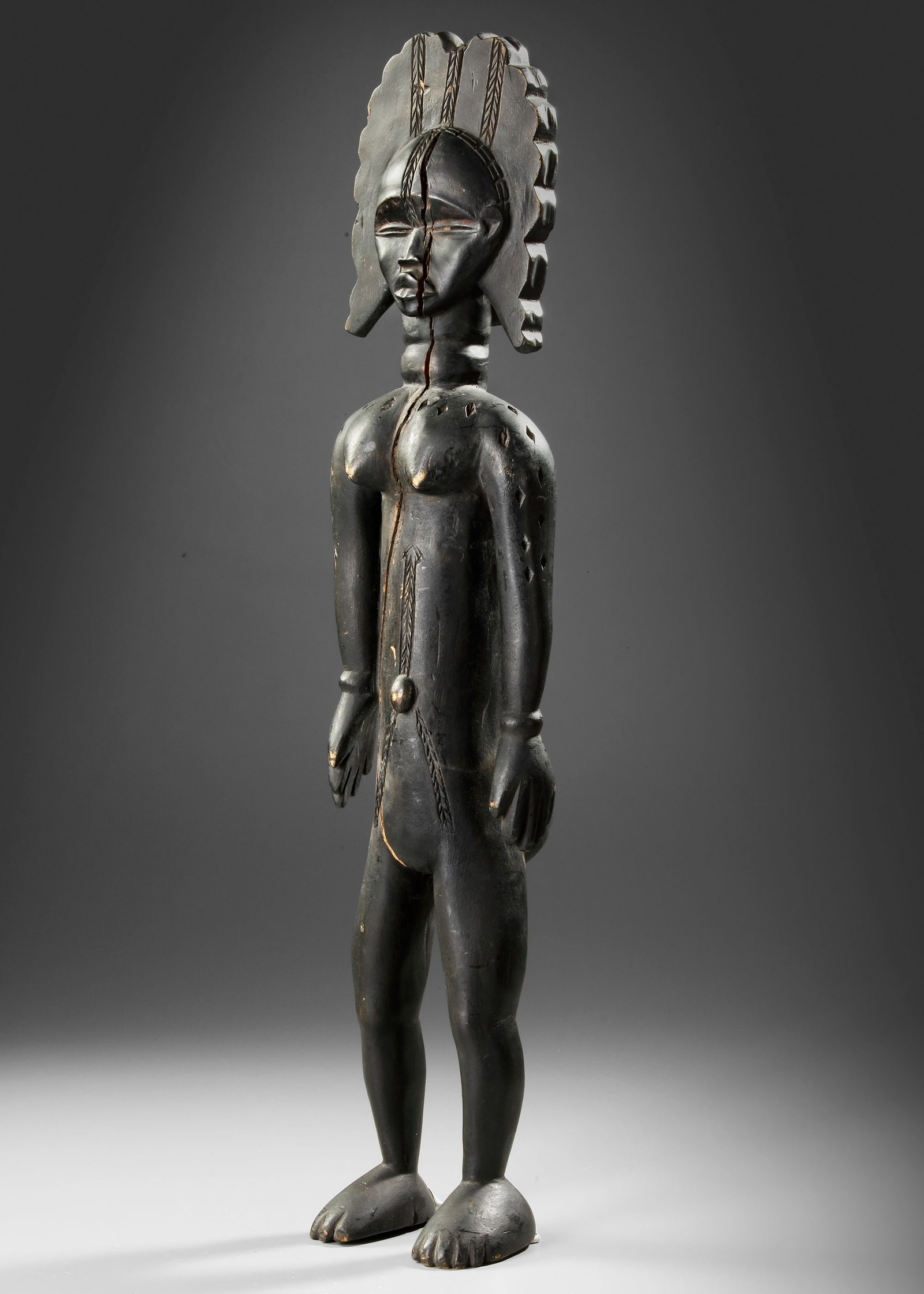 A DAN FEMALE FIGURE (LU MA) (1 of 6)