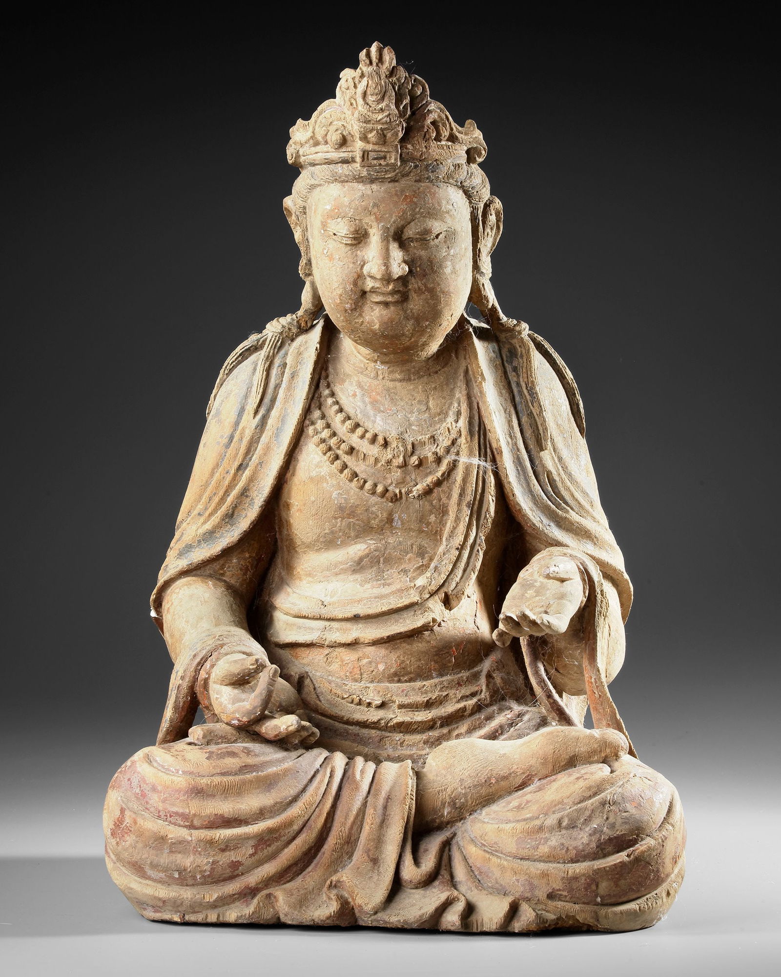 A LARGE WOODEN BUDDHA, MING DYNASTY (1368-1644) (1 of 6)