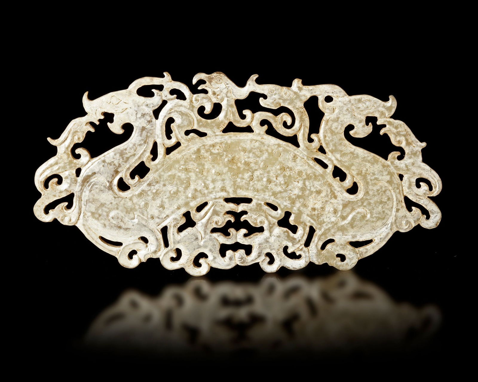 A JADE PENDANT, CHINA, WARRING STATES PERIOD. (475â€“221 BC) (1 of 2)