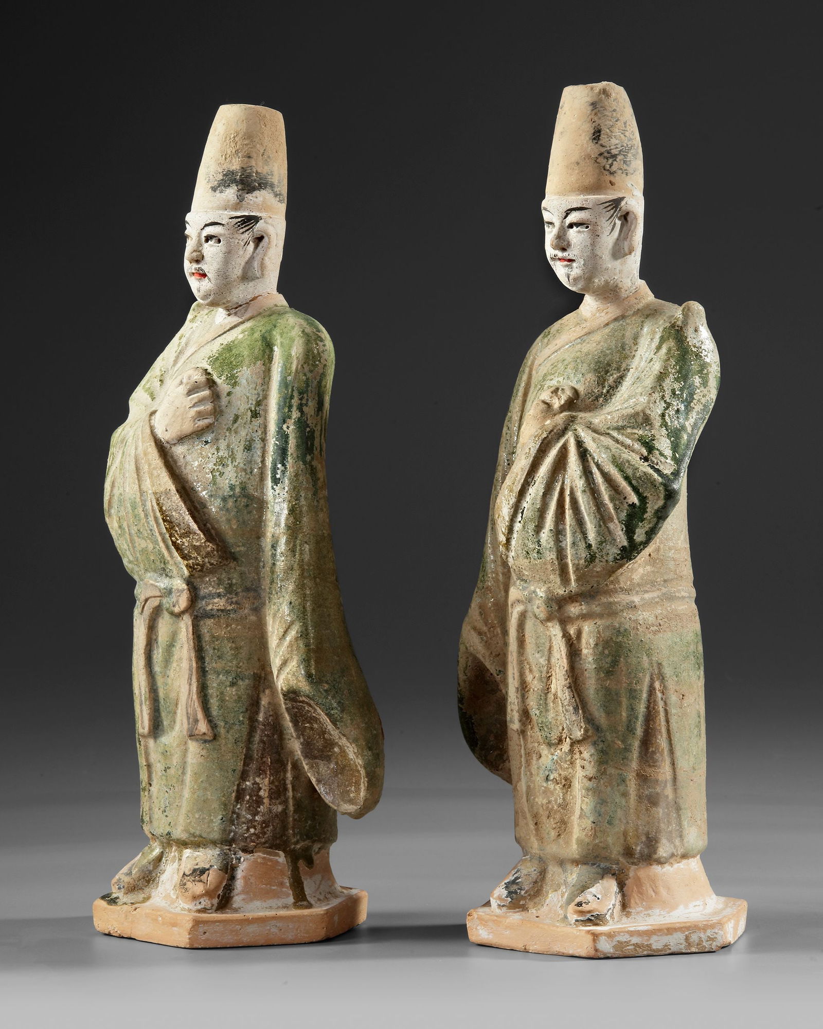A PAIR OF GLAZED FIGURES, CHINA, MING DYNASTY (1368-1644) (1 of 5)