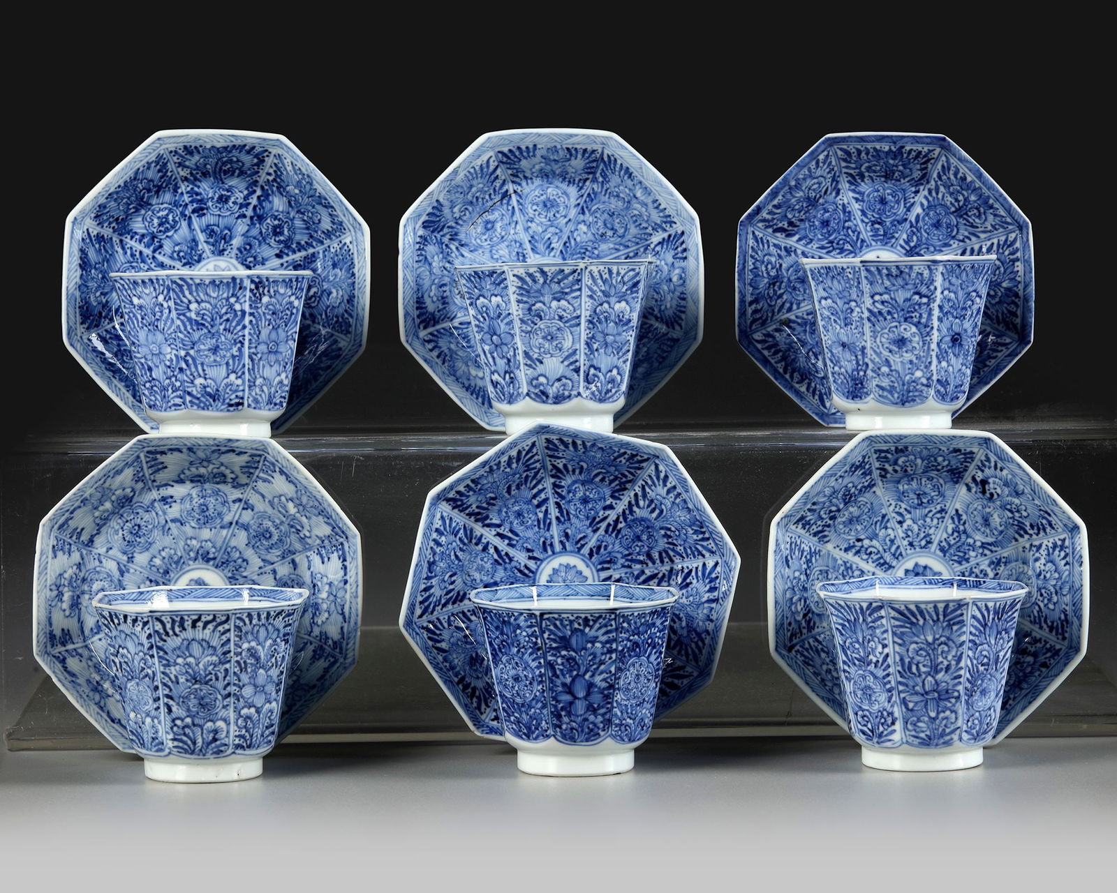 A SET OF SIX BLUE AND WHITE CUPS AND SAUCERS, KANGXI PERIOD (1662-1722) (1 of 4)