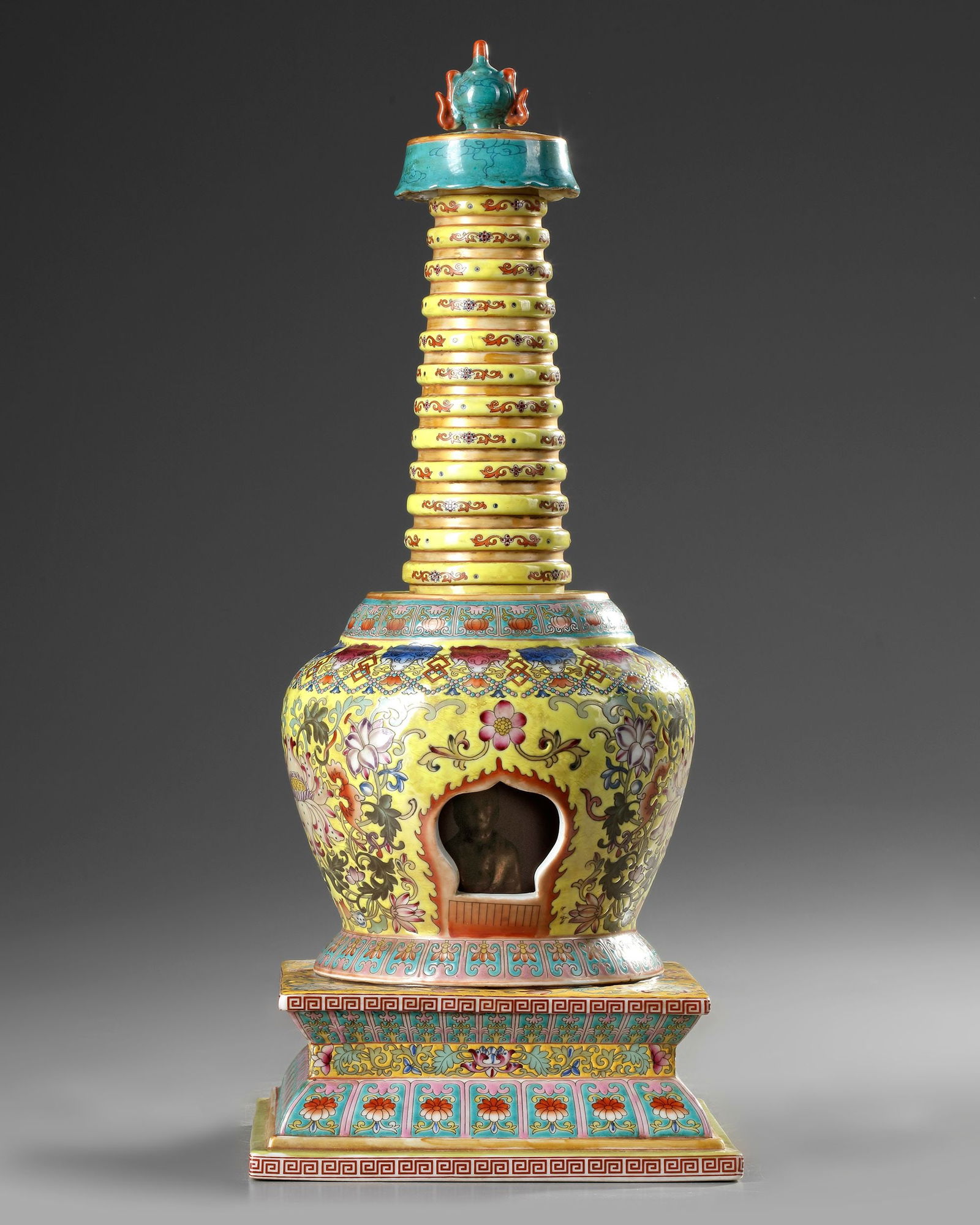 A CHINESE FAMILLE ROSE STUPA, 19TH-20TH CENTURY (1 of 4)