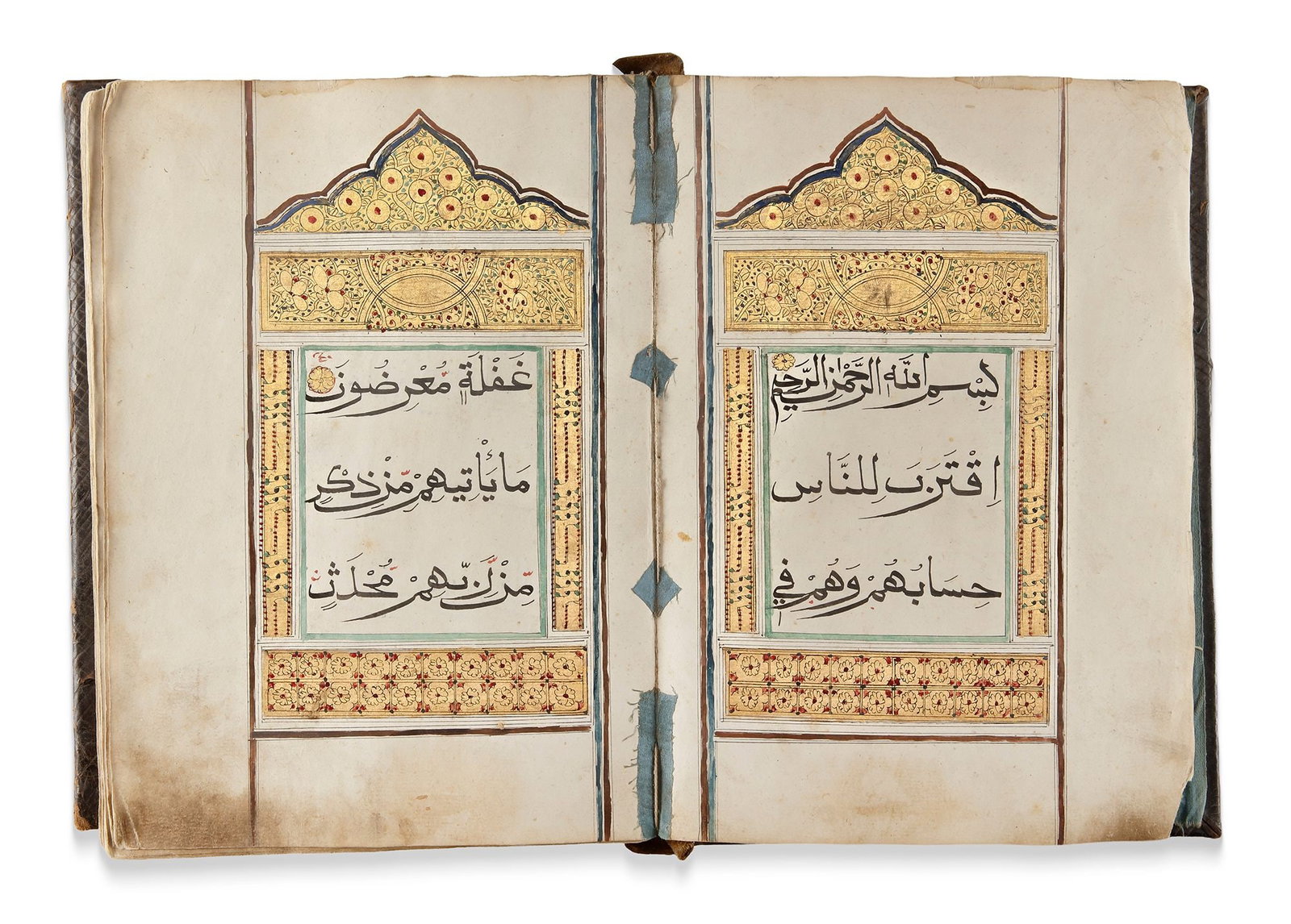 A CHINESE ILLUMINATED QURAN VOLUME ( JUZ'), CHINA 16TH-17TH CENTURY (1 of 5)