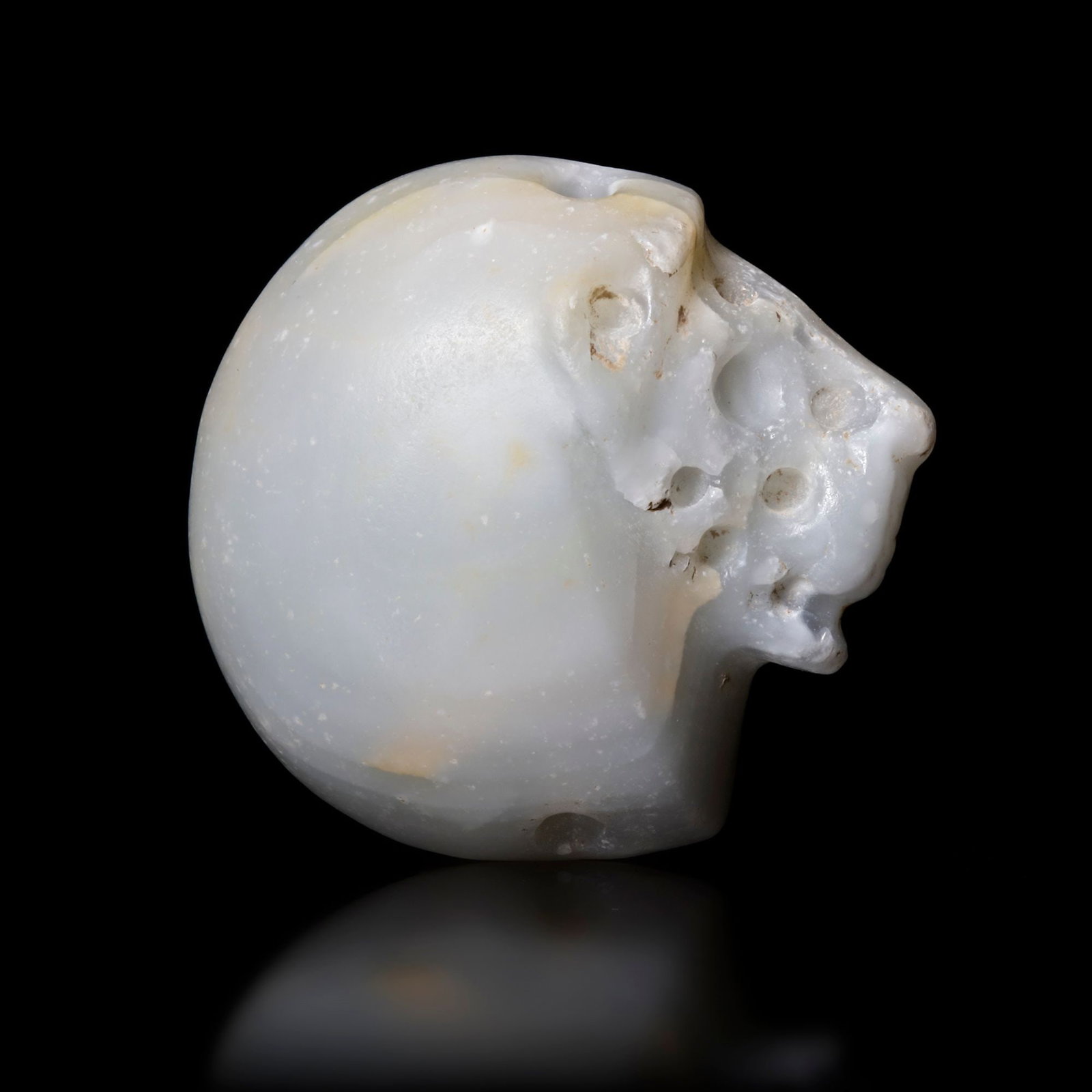 A STAMP SEAL IN THE FORM OF A LION'S HEAD. NEAR EASTERN. 3rd.mil.B.C. (1 of 4)