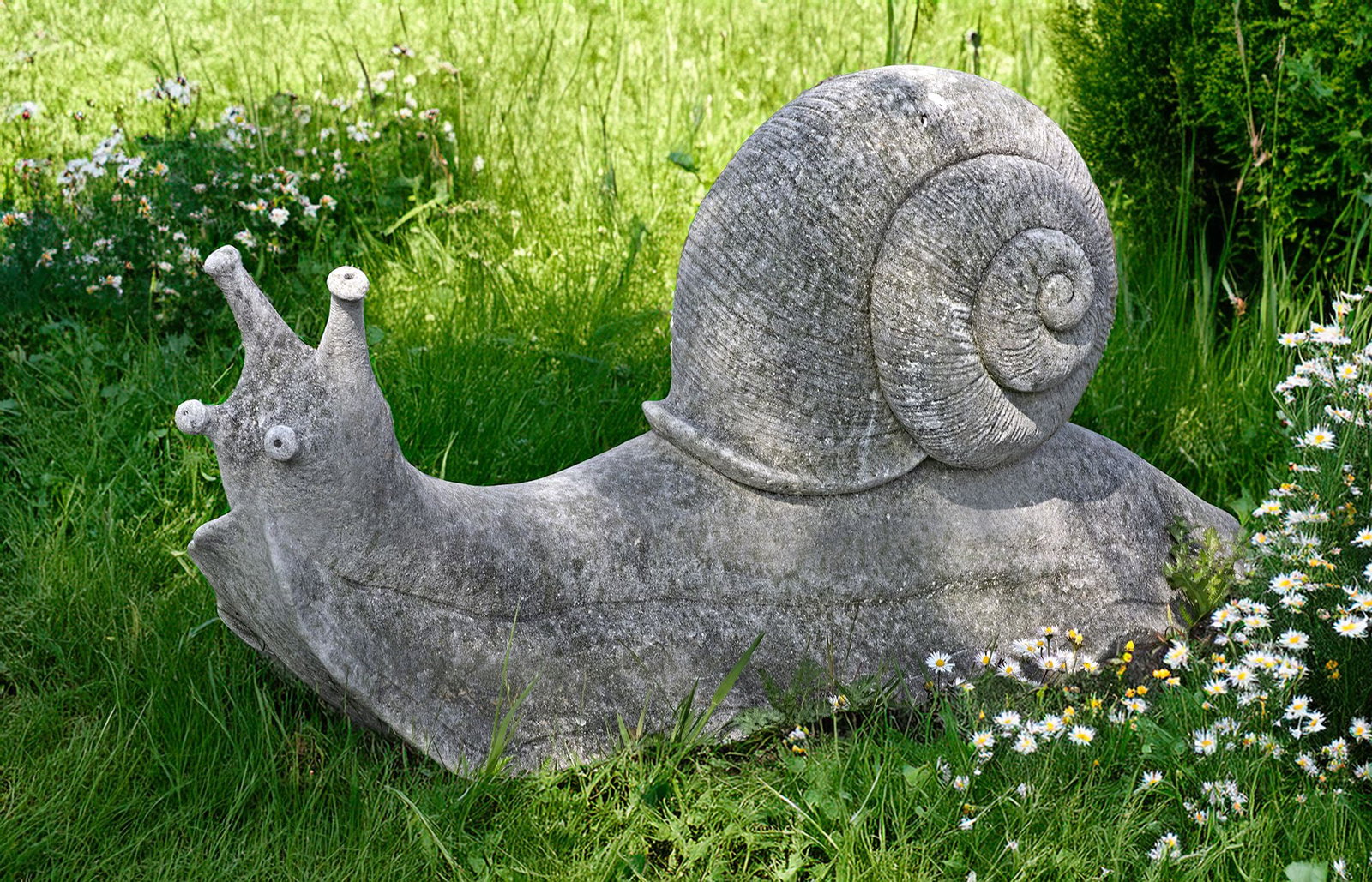 A VERY LARGE LIMESTONE SCULPTED MODEL OF A GARDEN SNAIL, LATE 20TH CENTURY (1 of 1)
