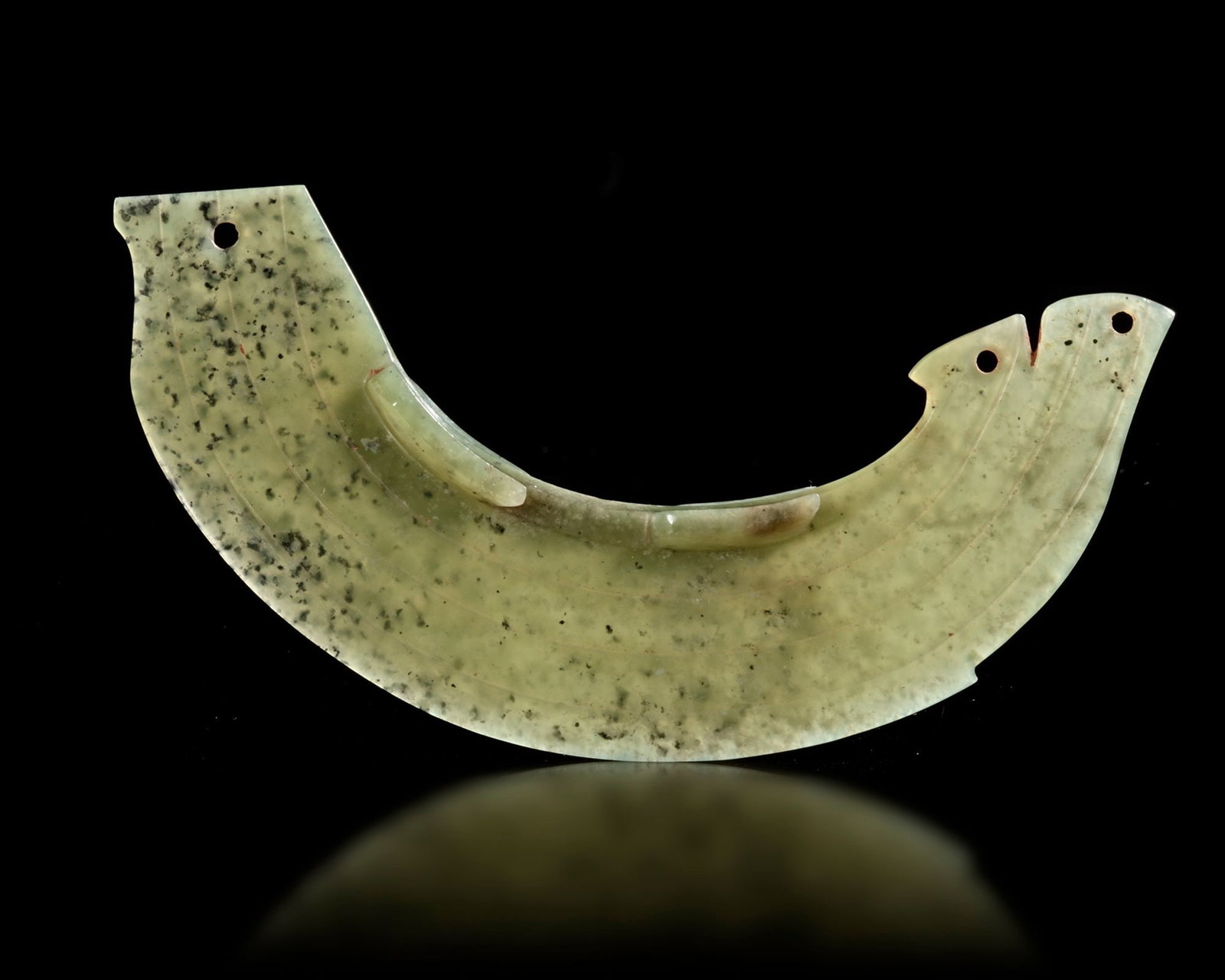 A JADE PENDANT, CHINA, SHANG PERIOD (CIRCA 1600â€“1046 BC) (1 of 4)
