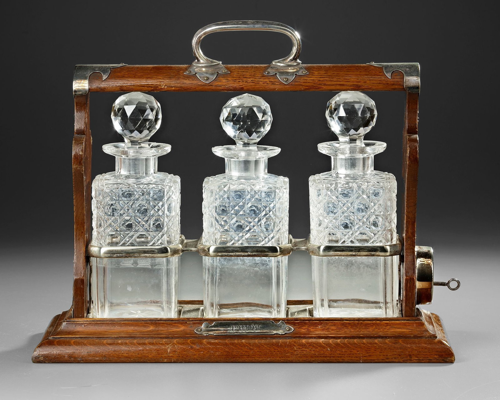 AN ENGLISH LIQUOR SET, 19TH CENTURY (1 of 3)