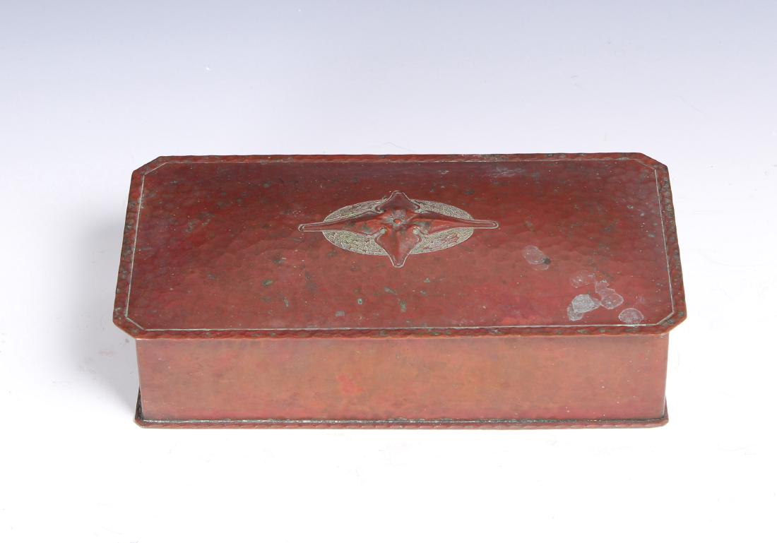 Marked Roycroft Hammered Copper Lidded Box (1 of 4)