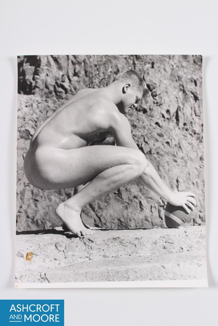 Original Dave Martin of San Francisco Athletic Physique: Original Dave Martin of San Francisco Athletic Physique Male Nude Photograph. Ashcroft and Moore LLC is licensed by the Estate of Dave Martin as seller of his catalog of photographs that span his care