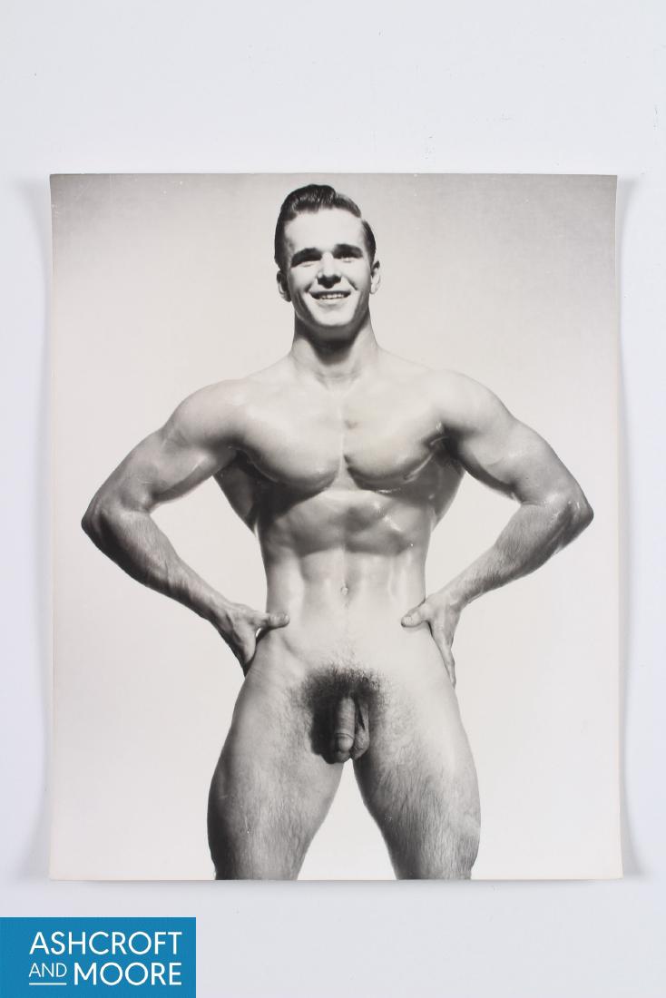 Douglas of Detroit Male Physique Photograph: Douglas of Detroit Male Physique Photograph. Featuring Vic Seipke. Size: 8" x 10".