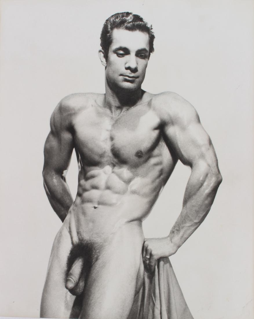 Douglas Juleff Athletic Physique Photograph Sep 27 2017 Images, Photos, Reviews