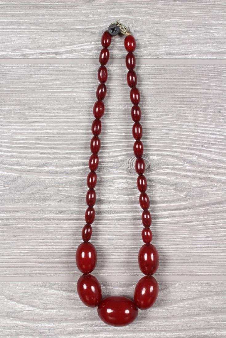 Graduated Amber Bead Necklace (1 of 3)