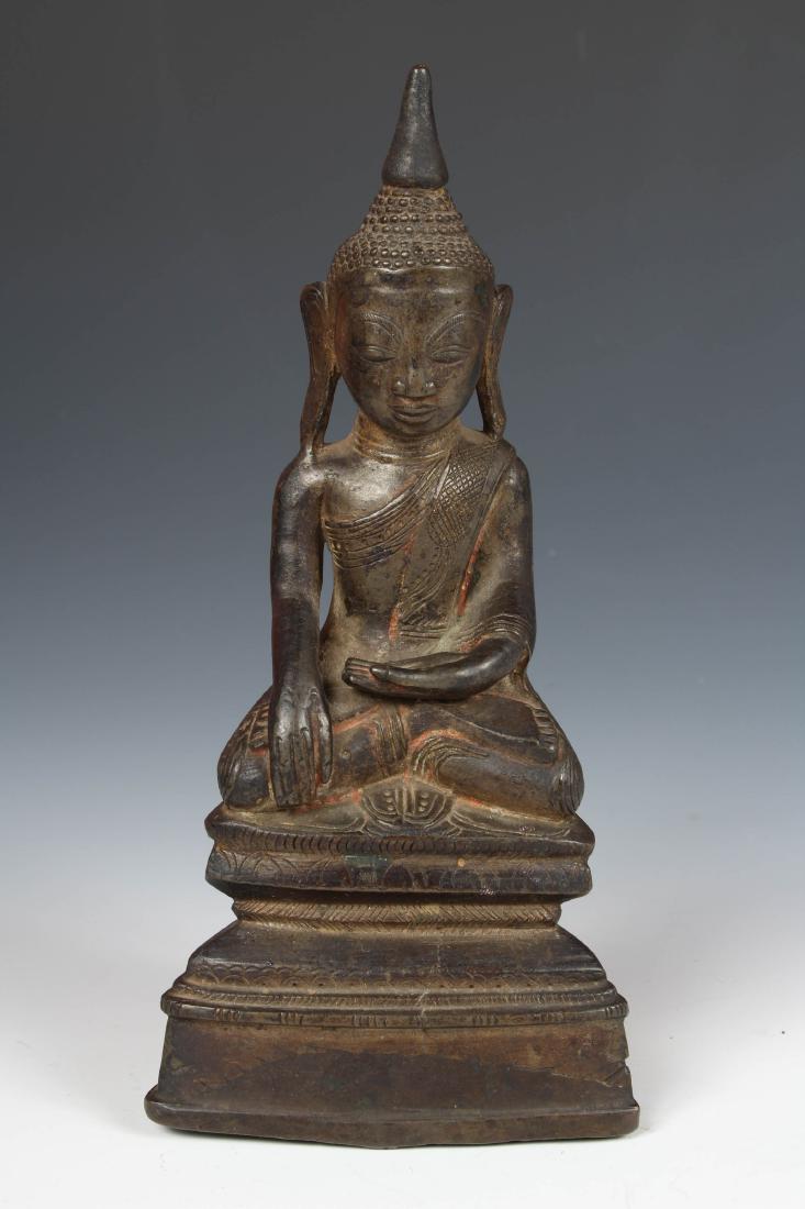 Antique Bronze Burmese Buddha: Antique Bronze Burmese Buddha Size: 7" High (T5773)