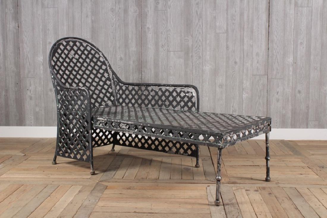 Garden Chaise (1 of 6)