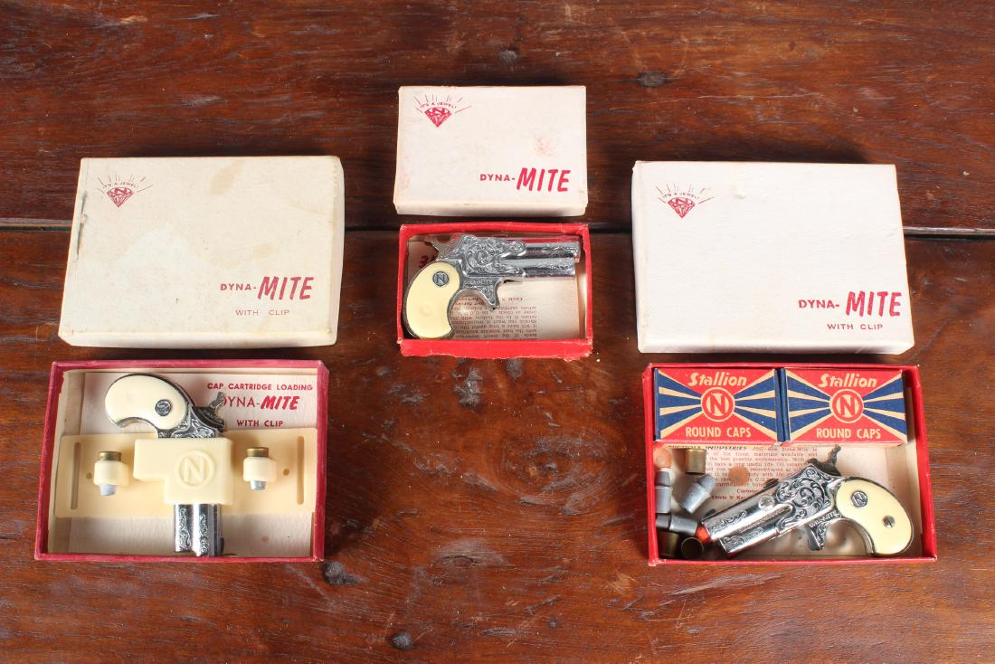 3 Vintage Nichols Dyna-Mite Cap Guns: 3 Vintage Nichols Dyna-Mite Cap Guns. Size: 3.5" x 4.5" x .5"