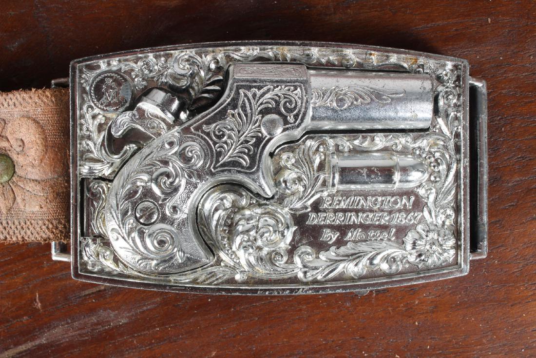 Vintage Mattel Belt Buckle Derringer: Vintage Mattel Belt Buckle Derringer. Size: 2" x 32" x 1"