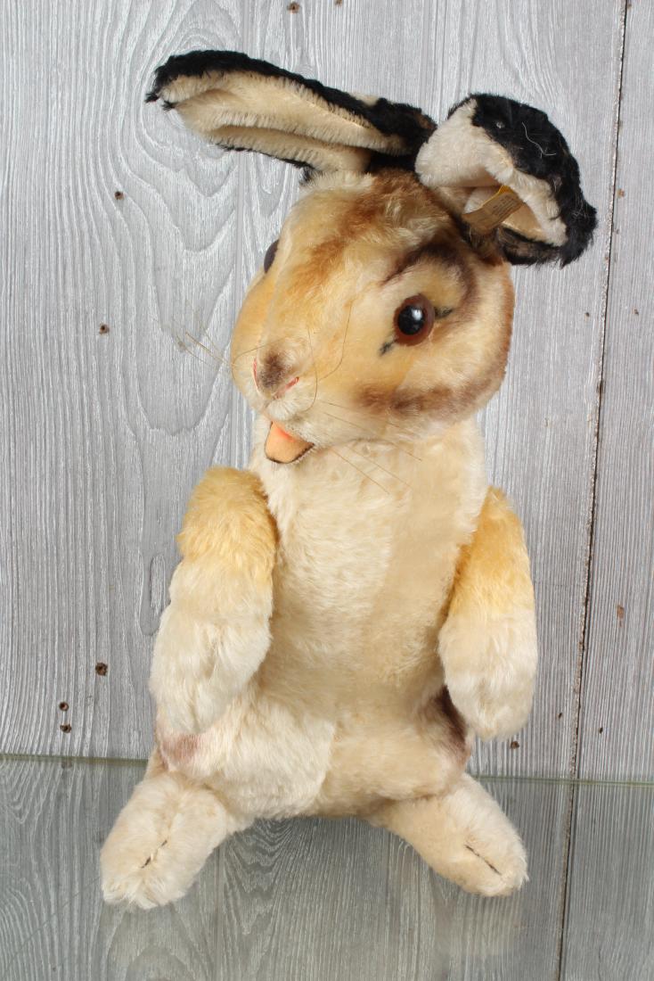 Large Steiff Manni Rabbit Figurine With Open Mouth: Large Steiff Manni Rabbit Figurine, open mouth, button and tag in ear, 4355.03. Size 18" x 8" x 11".