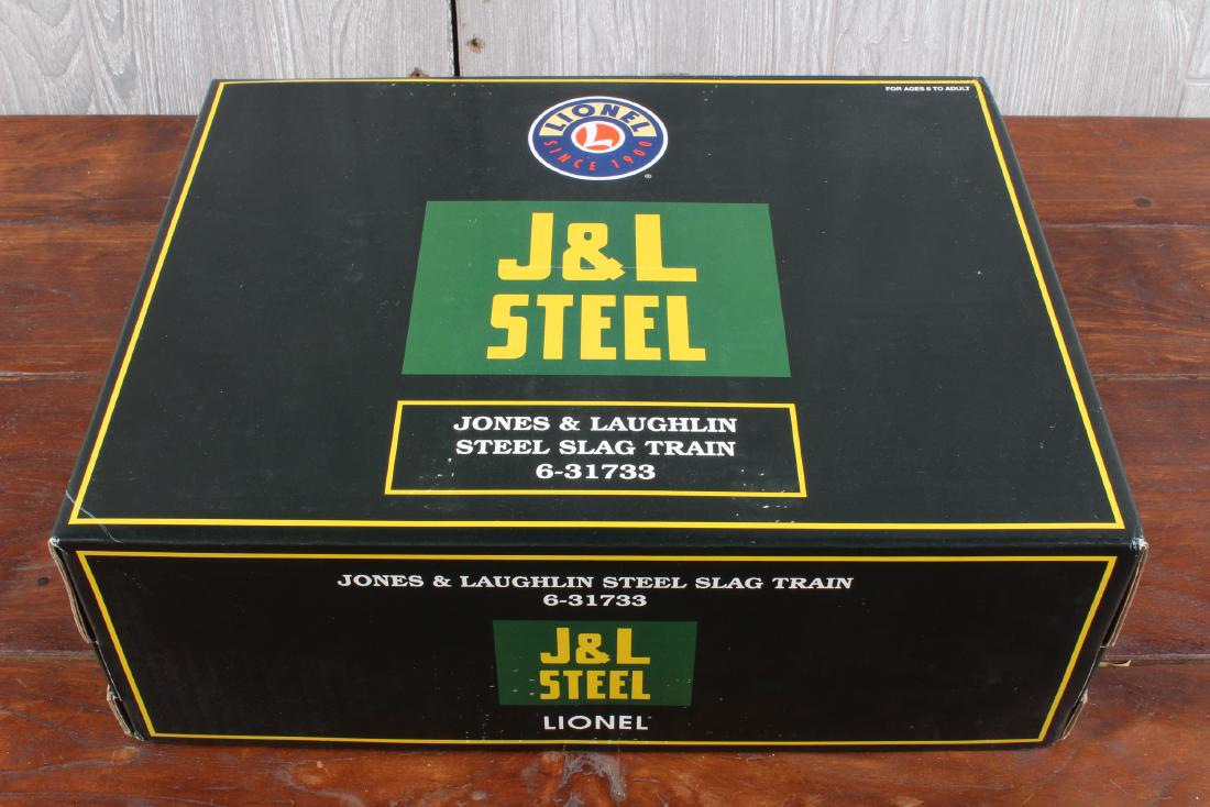 Lionel 31733 Jones and Laughlin Steel Slag Set: Lionel 31733 Jones and Laughlin Steel Slag Set. Size: 5.5" x 16" x 12"