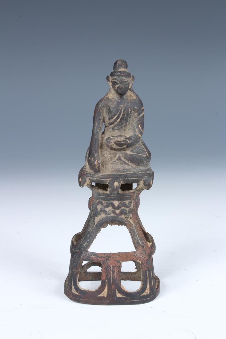 Antique Bronze Burmese Buddha: Antique Bronze Burmese Buddha Size: 5" (NN)