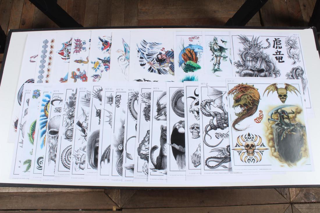 Vintage Tattoo Flash - 26 Sheets: Vintage Tattoo Flash - 26 Sheets. 19 sheets by Luca Tarlazzi, Tarlo Tattoo. 98 images, some in color. 7 sheets by JD. 84 images, some in color. Size: Largest: 11" H x 17" W