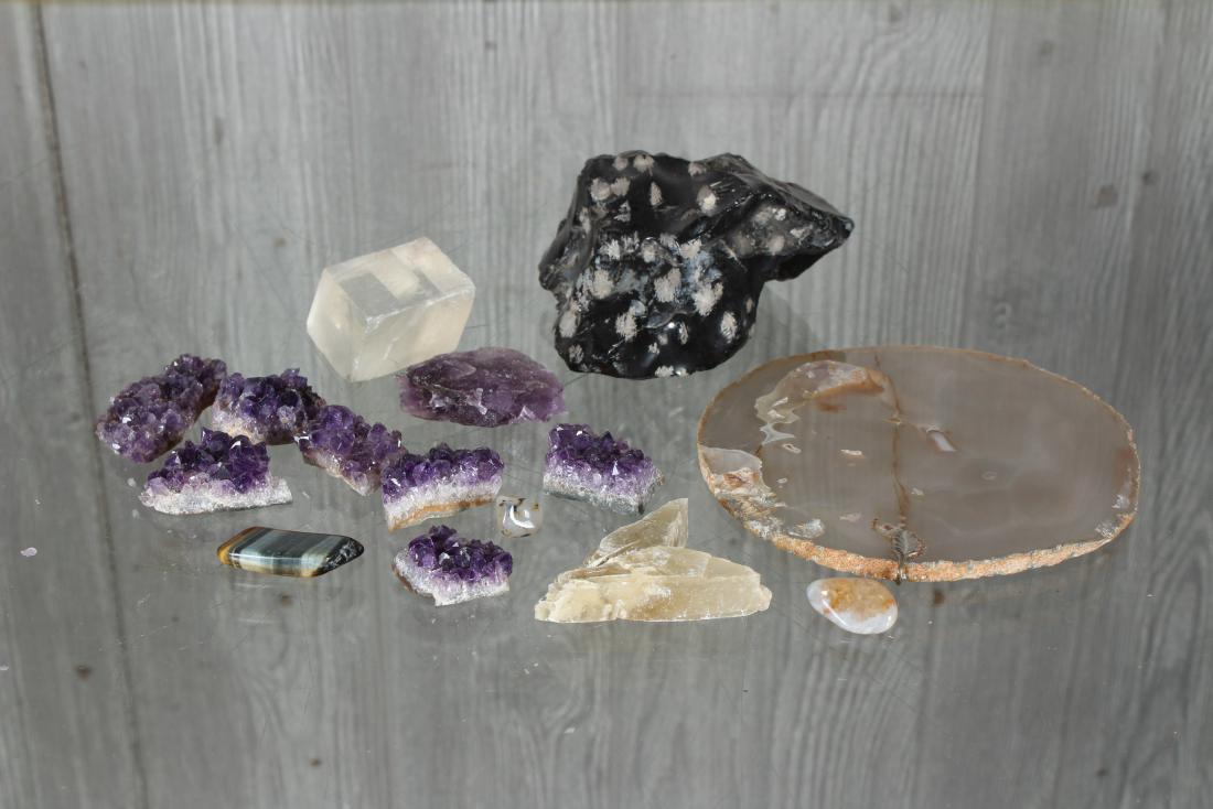 Assortment of Geodes and Crystals: Assortment of Geodes and Crystals. Size: Largest: 1.5" H x 4" W x 3" D