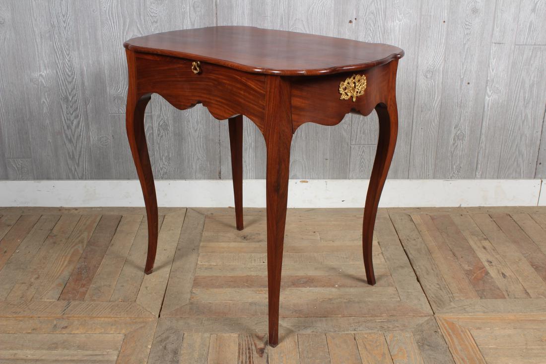 French Louis XV Style Turtle Top Table (1 of 4)