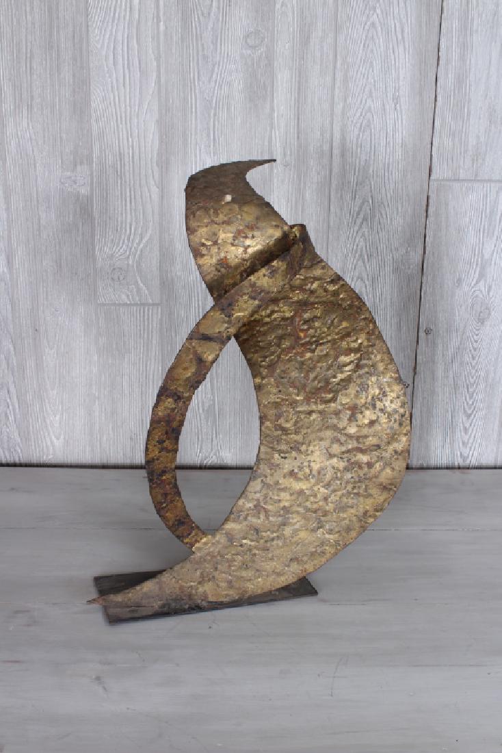 MCM Abstract Sculpture in the Manner of Paul Evans: Mid century modern abstract sculpture in the manner of Paul Evans with applied brass to metal frame. Circa 1970. Size: 20" H x 16" W x 4 1/2" D