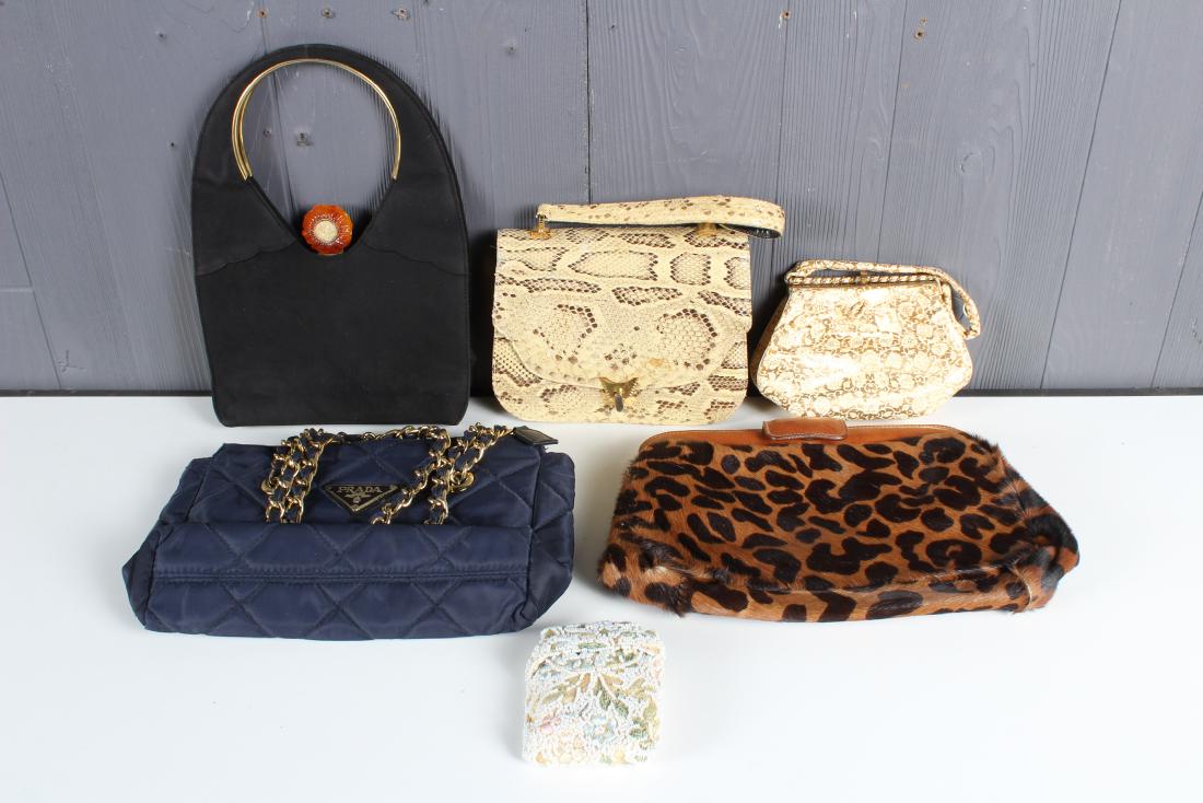 6 Assorted Purses and Shoulder Bags (1 of 7)