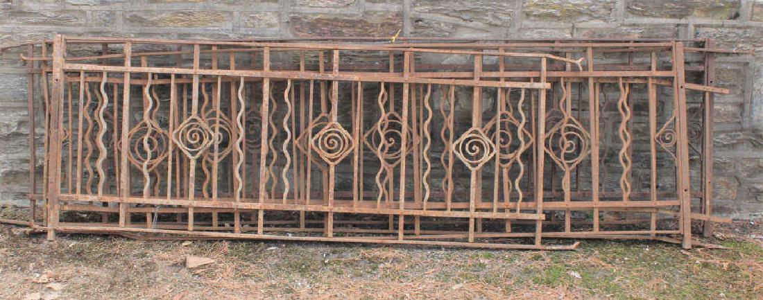 4 Sections Wrought Iron Art Deco Railings (1 of 5)