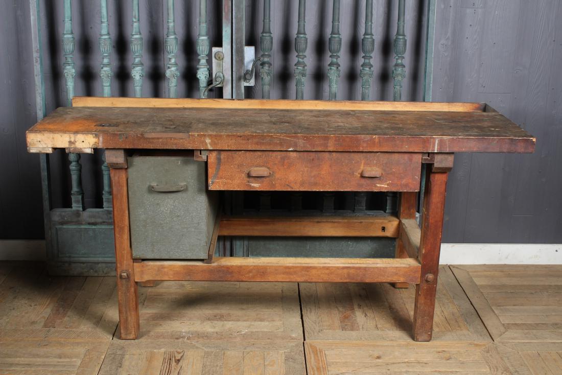 Vintage Carpenters Bench (1 of 4)
