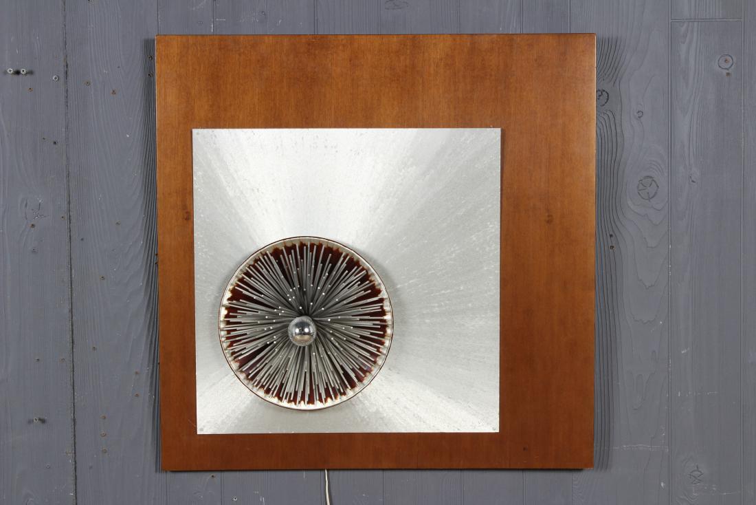 Lighted Wall Sculpture Radiale by Otello Ciullini: Lighted Wall Sculpture Radiale by Otello Ciullini, manufactured by Studio EF Viareggio, Made in Italy, Hit Proposals, 1975. Certificate on back. Size: Largest: 27.5" H x 27.5" W x 5.5" D